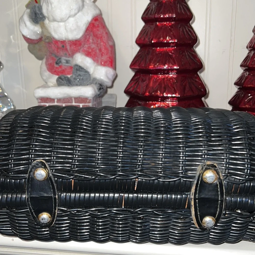 Rare Handmade Rattan beaded satchel British Colony Hong Kong black purse